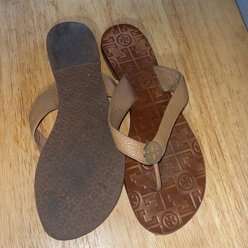 Tory Burch Sandler 8